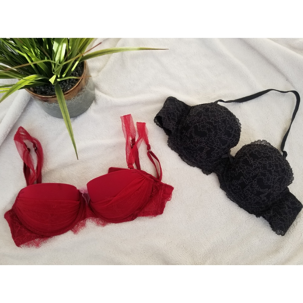 2 Victoria's Secret Dream Angel's Bras 32C